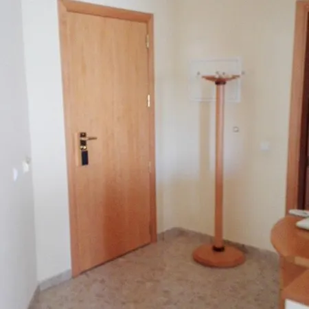 Praia Mar Da Rocha Apartment Portimao