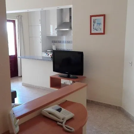 Praia Mar Da Rocha Apartment *